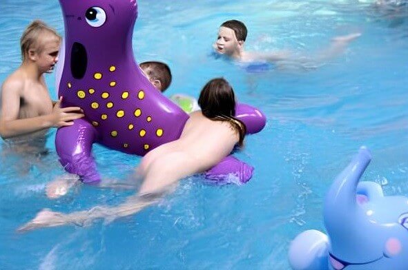 Indoor Waterside Day photo gallery - In nude recreation, harmony with nature and inner balance are important