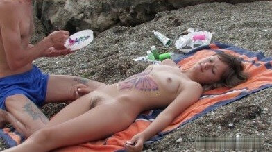 Naked body art on the beach Full HD video - Openness to the world and new ideas is a defining trait of naturists and nudists