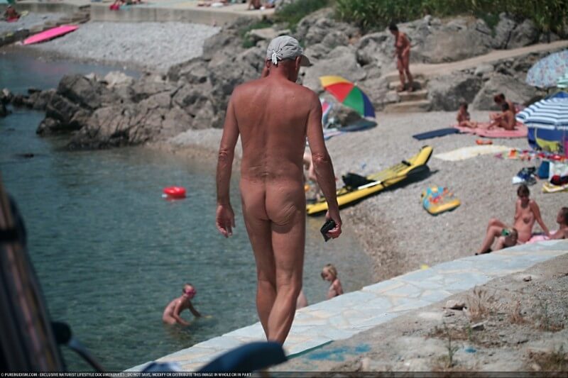 Nudist Shore Walking pics - Nudists strive for tolerance and respect for others