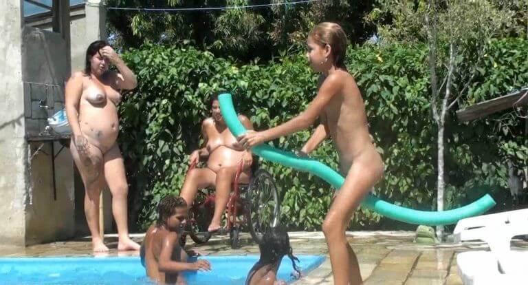 Oceanic Backyard Noon # 1 Full HD - The sacred significance of the nude