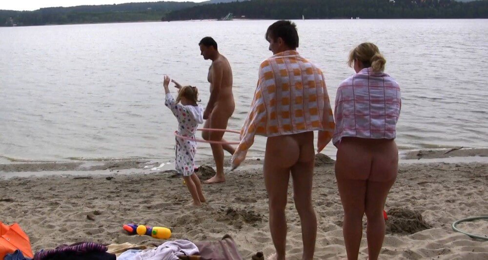 Naturist Sport Medley 1 Full HD video - A love for the sun and fresh air are important values for naturists