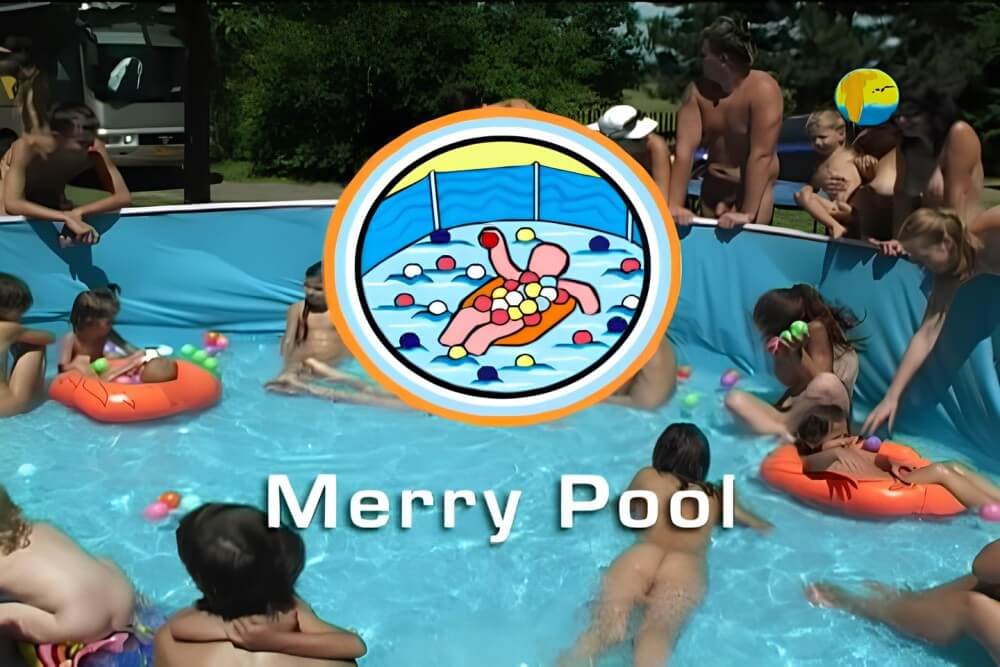 Naturist Freedom: Merry Pool - Nudity helps one appreciate the present moment