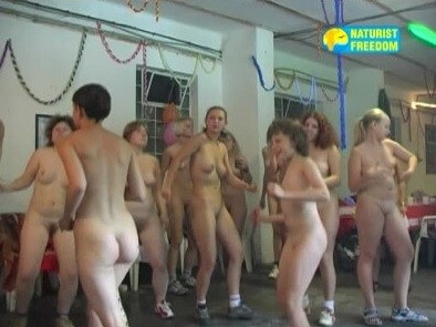 Naturist Freedom: Discotheque in a Cellar - Nature fills the naked body with energy and inspiration
