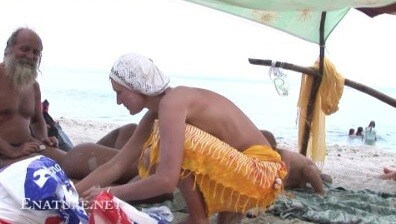 Enature - Back to the bare beach Full HD - People seek unity with nature through naturist practices