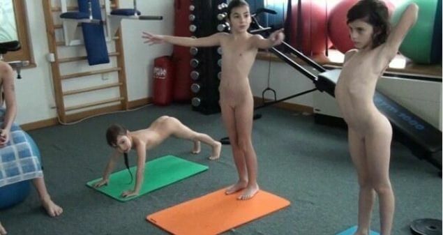 Piano, pool and tennis Full HD - The impact of naturism on health