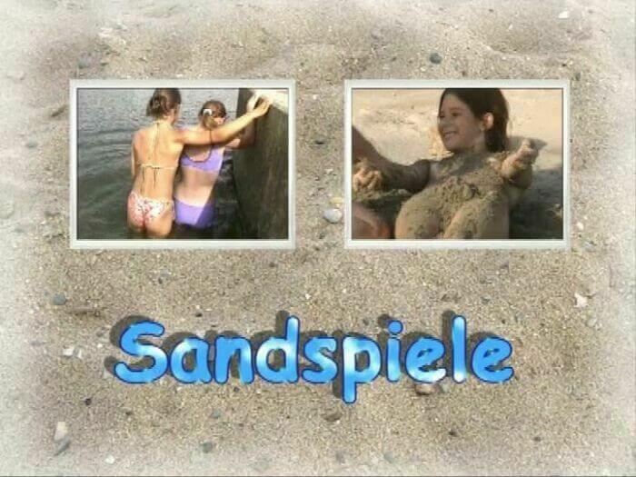 Naturistin: Sandspiele - Engaging in naturism promotes inner harmony and peace of mind