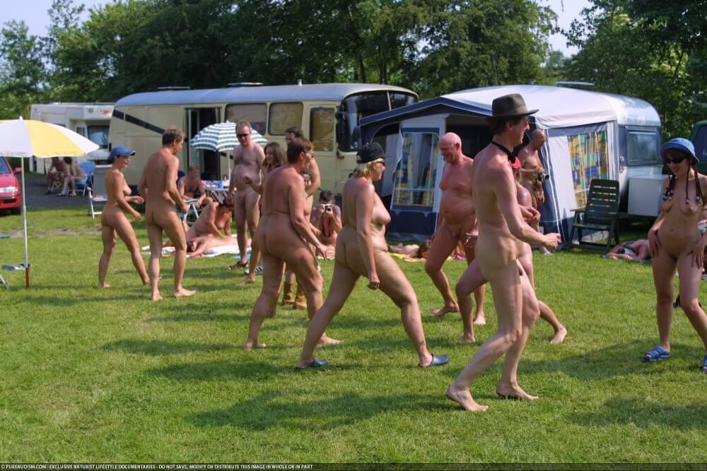 Naturism photo gallery # 53 - Naturists view nudity as a philosophy of life