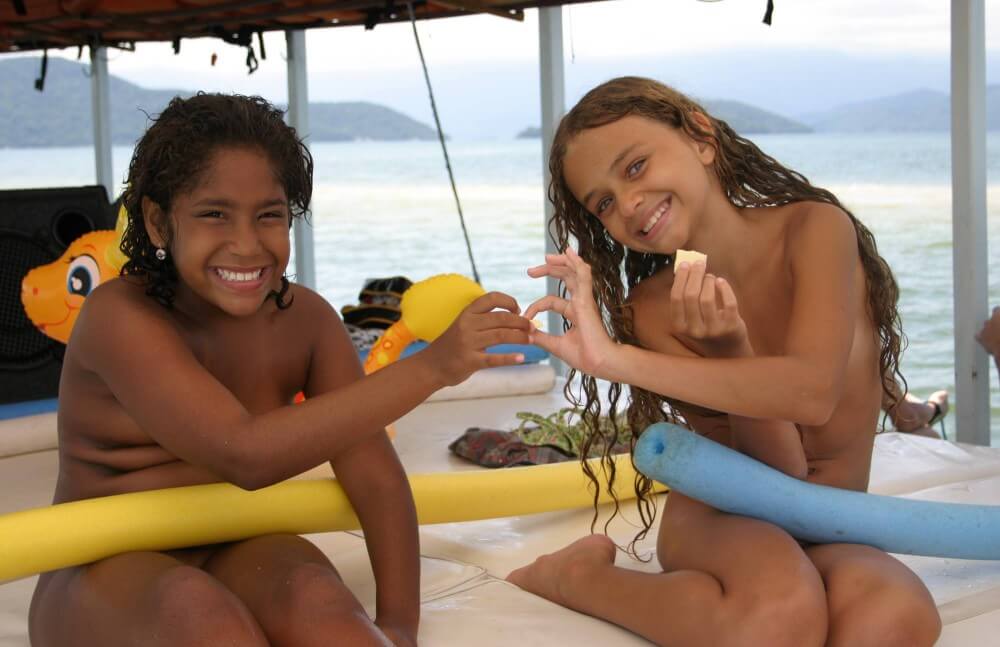 Brazilian Boating Girlfriend pics - The practice of nudism helps us shed imposed stereotypes and insecurities