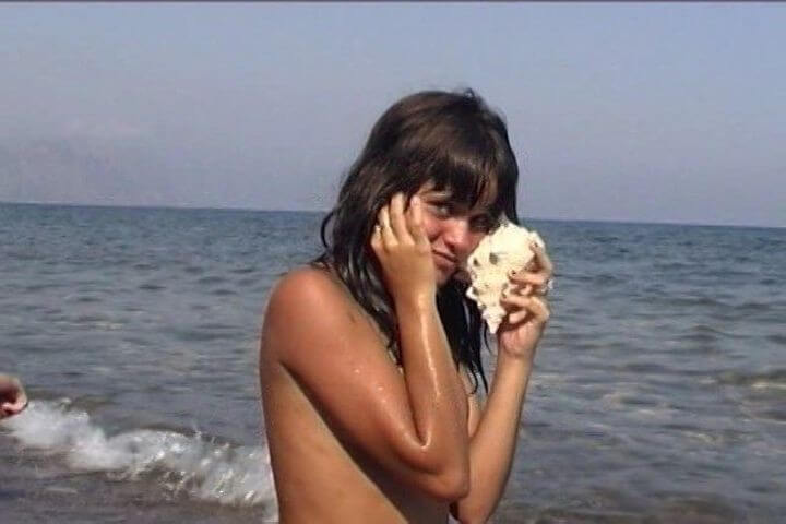 Enature - Land Of Joy - Naturists are open to the world and the environment