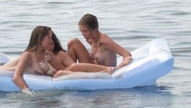 Body Art Nudist Beach 2 video Full HD - Nudism is part of life