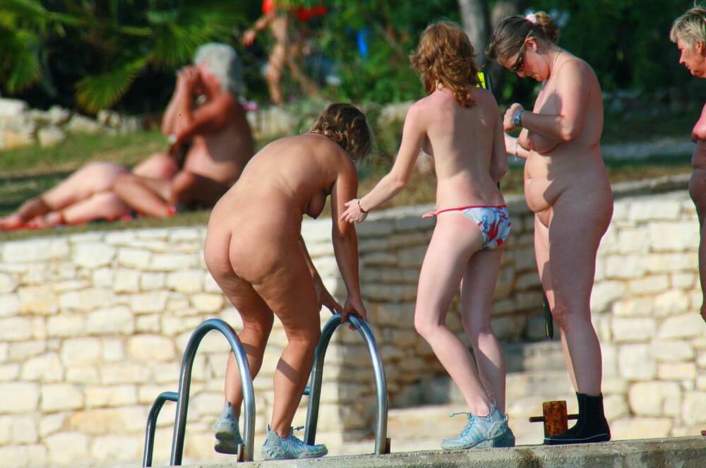 Ula FKK Exploration Family pics - World Naturist Federation