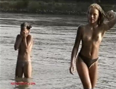 Naturistin: Dirty Girls - Nature provides energy and inspiration for the practice of naturism and nudism