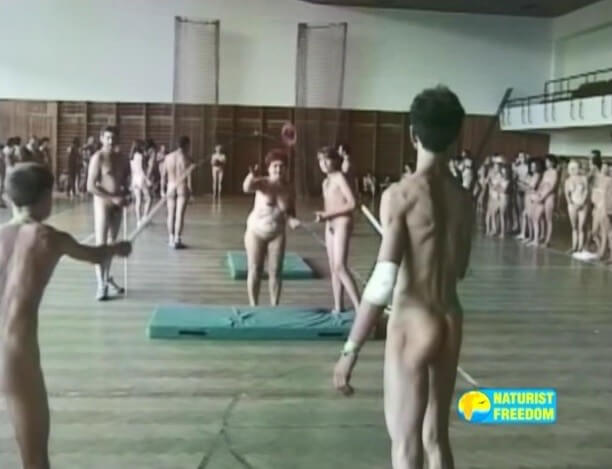 Helios Natura: FKK Fumbling and Tumbling - Naturism promotes tolerance