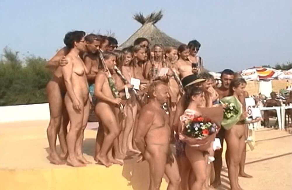 Miss Teen JR. Pageants # 20 video Sunat Natplus Full HD - Openness to the world and new ideas is an important quality of naturists